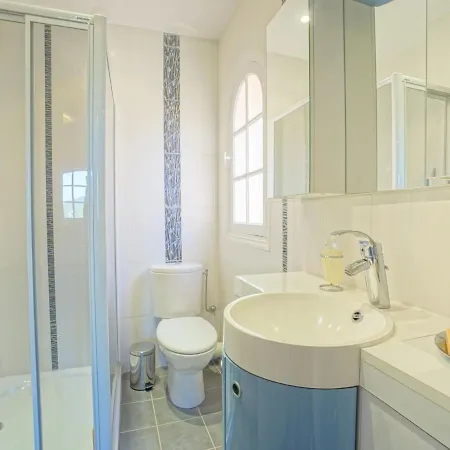 Villa Villa Saint-Raphaël-Anthéor, 3 bedrooms, 6 persons - FR-1-643-40 *