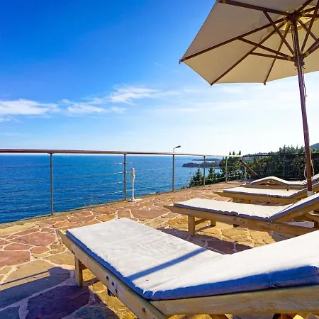 Villa Saint-Raphaël-Anthéor, 3 bedrooms, 6 persons - FR-1-643-40 Villa *